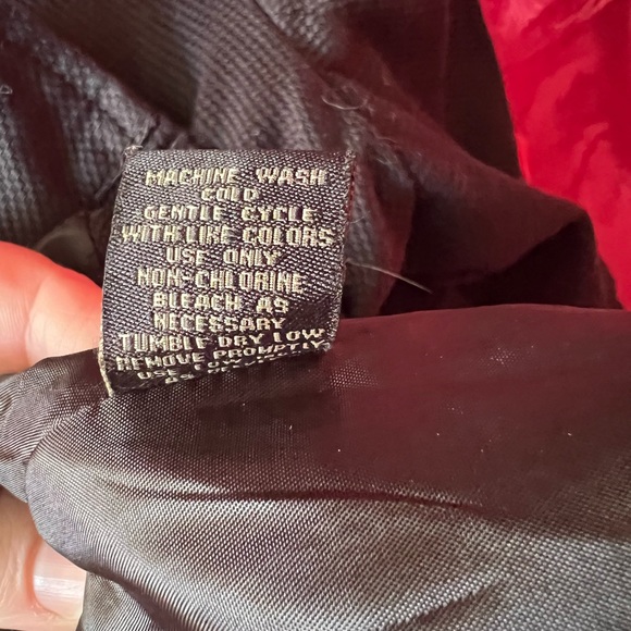 Cropped Blazer with 3/4 Sleeves and Ruffle Back - Picture 5 of 5